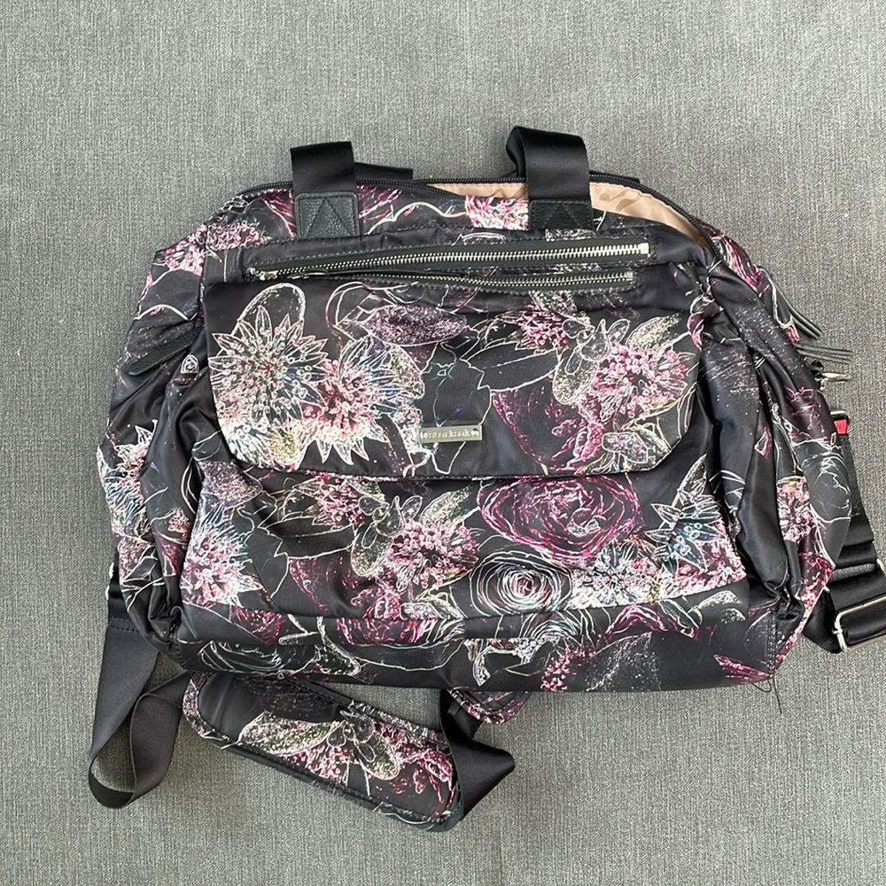 Storksak convertible diaper bag